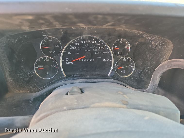 image for item DJ0876 2016 Chevrolet Express 3500 van