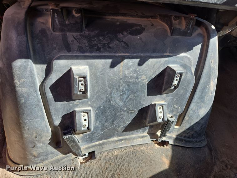 image for item DJ0876 2016 Chevrolet Express 3500 van