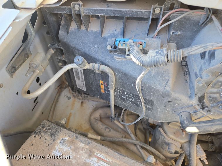 image for item DJ0876 2016 Chevrolet Express 3500 van