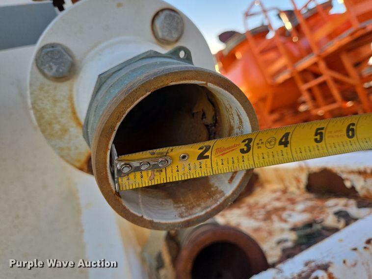 image for item DJ0879 2011 Galyean AT5000 acid tank trailer