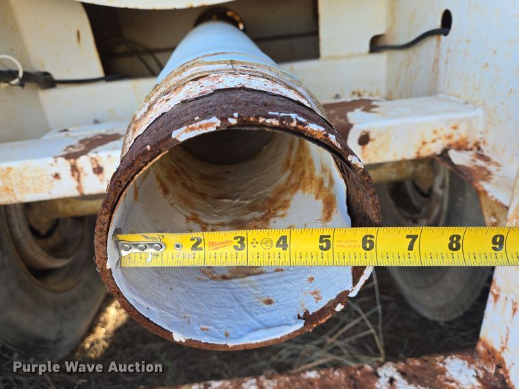 image for item DJ0879 2011 Galyean AT5000 acid tank trailer