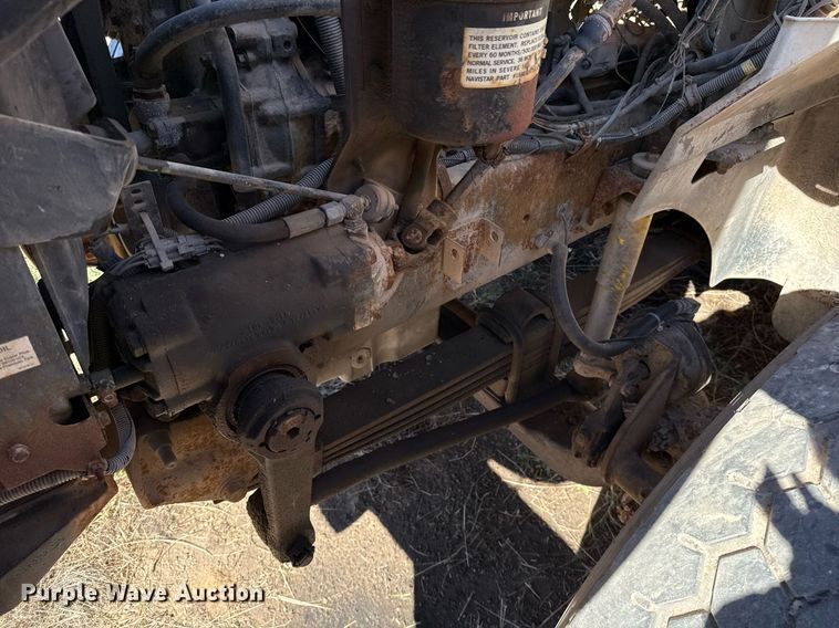 image for item DJ0880 2000 International 9100i oilfield acidizing pump truck