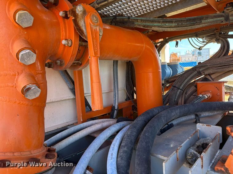 image for item DJ0881 2014 NOV Rolligon HT-270 hydration unit