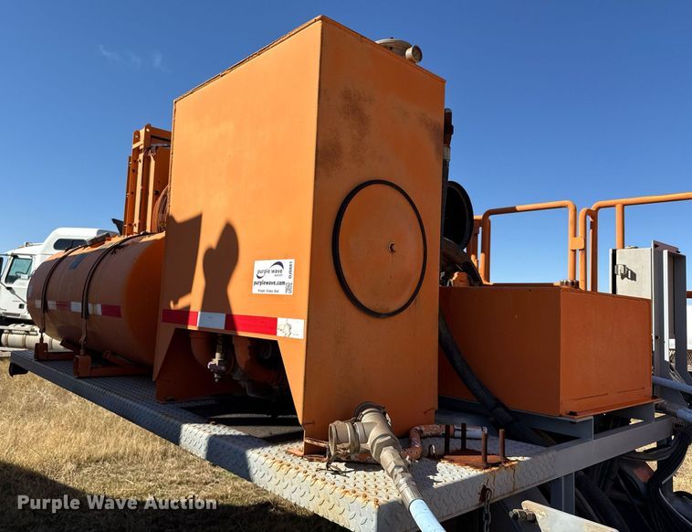 image for item DJ0881 2014 NOV Rolligon HT-270 hydration unit