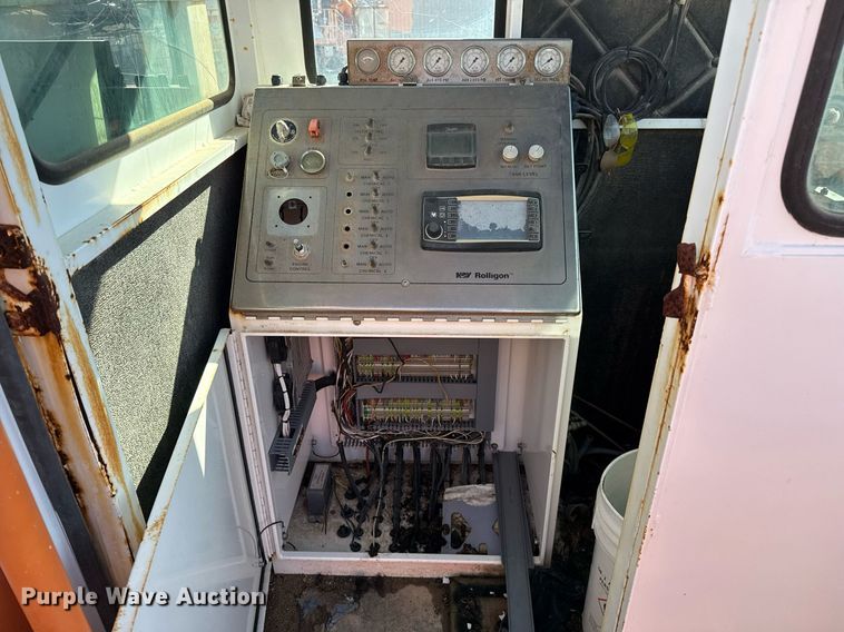 image for item DJ0881 2014 NOV Rolligon HT-270 hydration unit