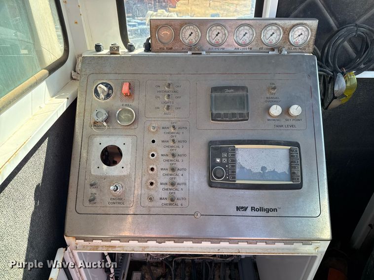 image for item DJ0881 2014 NOV Rolligon HT-270 hydration unit