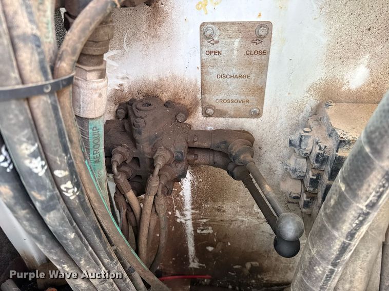 image for item DJ0881 2014 NOV Rolligon HT-270 hydration unit