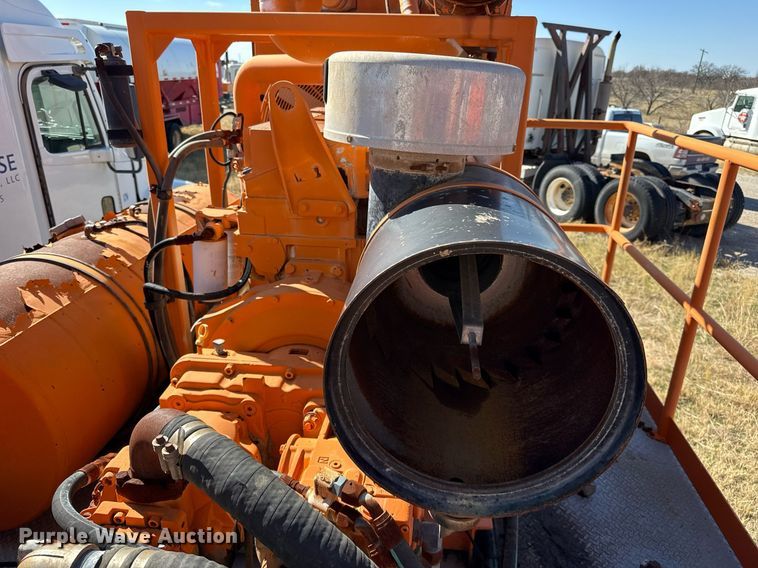 image for item DJ0881 2014 NOV Rolligon HT-270 hydration unit