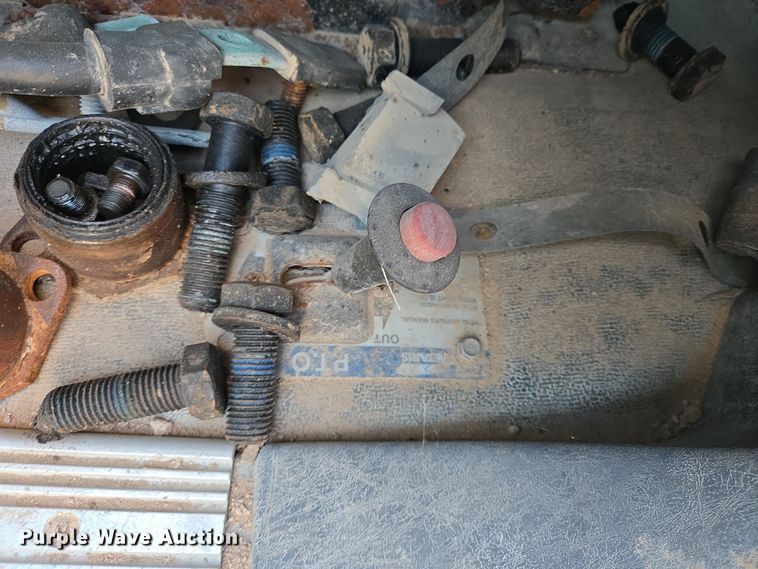 image for item DJ0883 2007 Freightliner CL120 semi truck