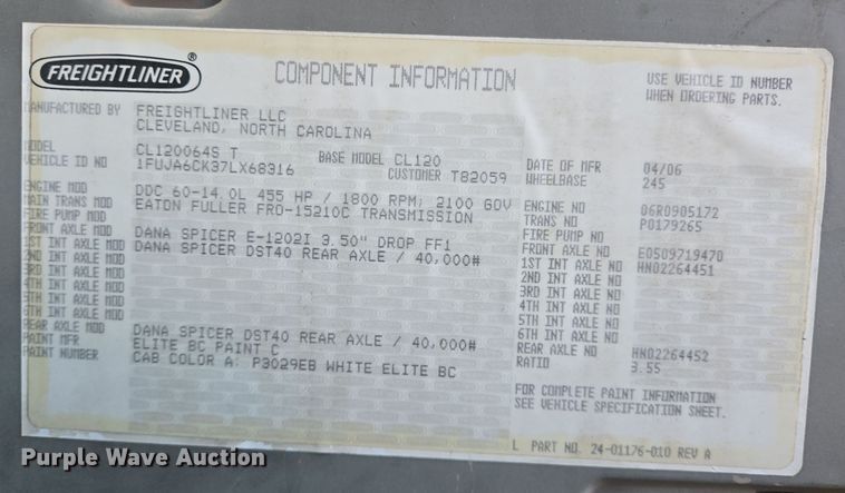 image for item DJ0883 2007 Freightliner CL120 semi truck