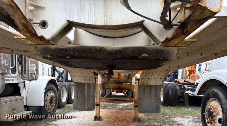 image for item DJ0892 2014 Tiger acid tank trailer