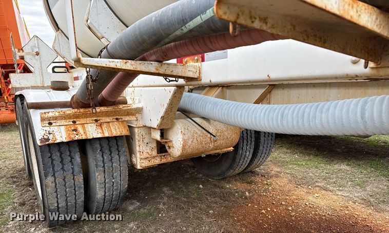 image for item DJ0892 2014 Tiger acid tank trailer