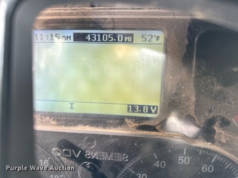 image for item DJ0893 2009 Mack CHU613 semi truck