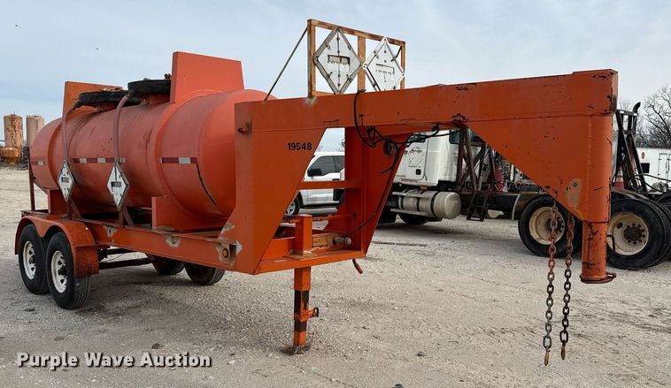 image for item DJ0894 2004 Shop built acid tank trailer