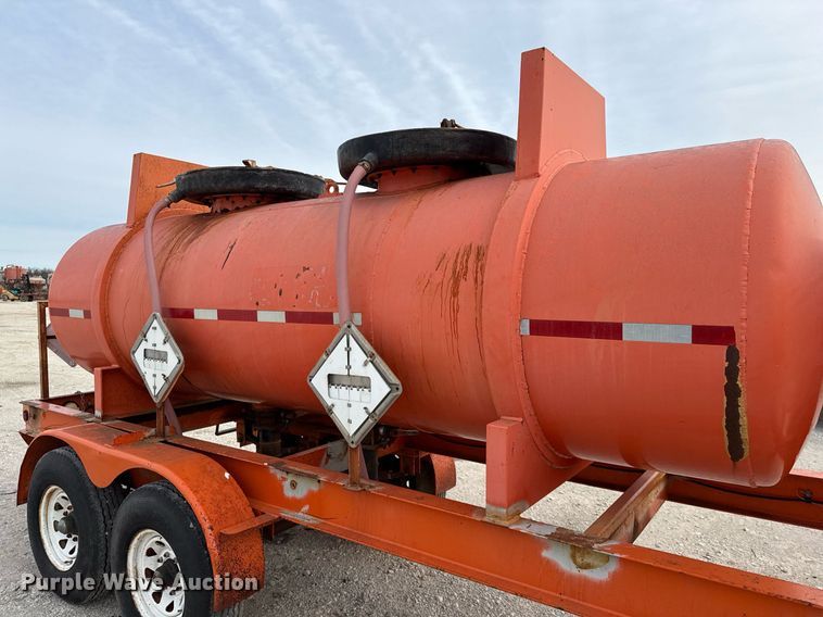 image for item DJ0894 2004 Shop built acid tank trailer