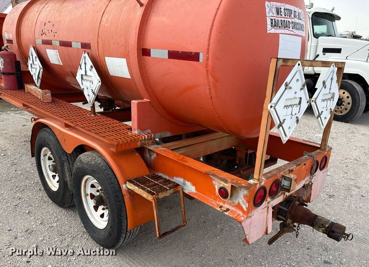 image for item DJ0894 2004 Shop built acid tank trailer