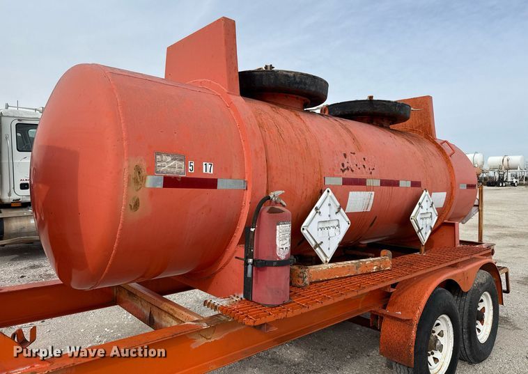 image for item DJ0894 2004 Shop built acid tank trailer
