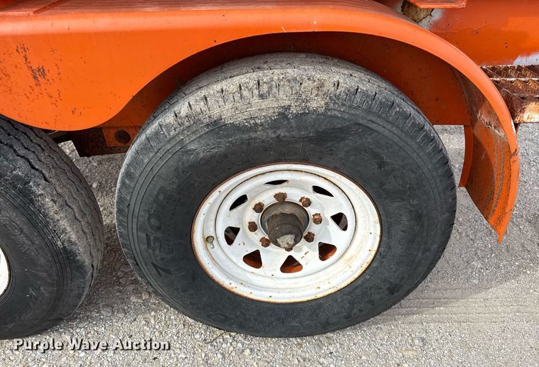 image for item DJ0894 2004 Shop built acid tank trailer