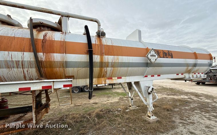 image for item DJ0895 2011 Overland acid tank trailer