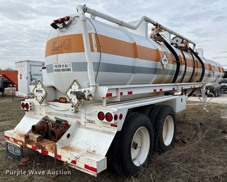 image for item DJ0895 2011 Overland acid tank trailer