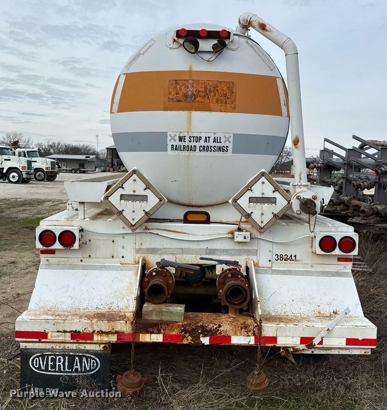 image for item DJ0895 2011 Overland acid tank trailer