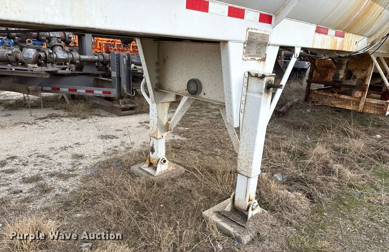 image for item DJ0895 2011 Overland acid tank trailer