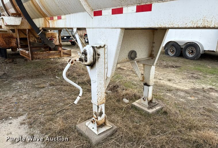 image for item DJ0895 2011 Overland acid tank trailer