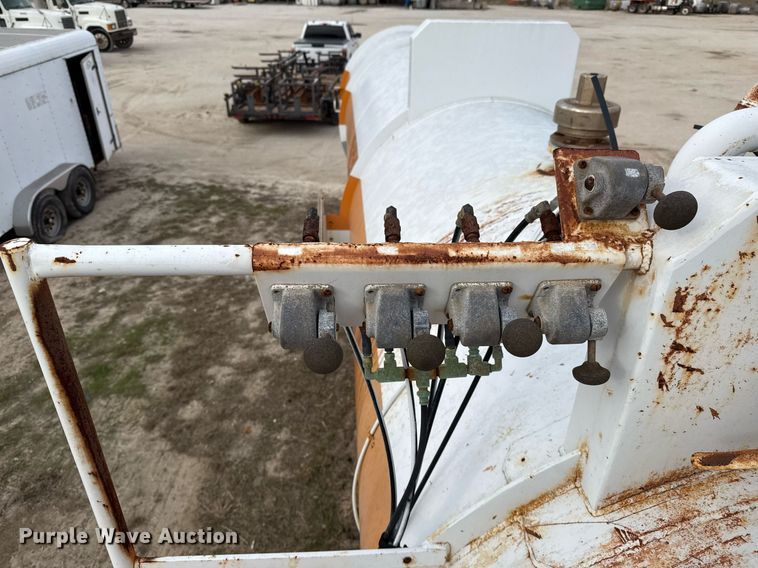 image for item DJ0895 2011 Overland acid tank trailer