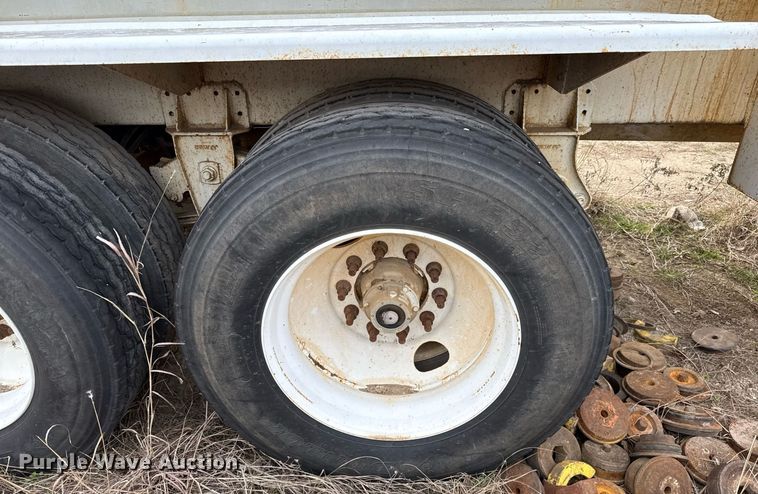 image for item DJ0895 2011 Overland acid tank trailer