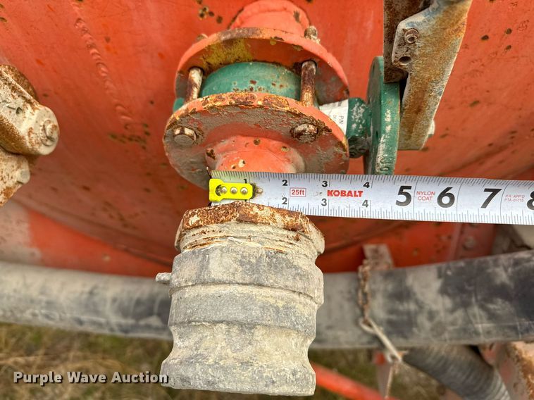 image for item DJ0898 1981 Boyd 1190 pneumatic dry bulk trailer