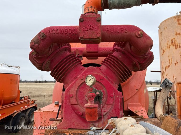 image for item DJ0898 1981 Boyd 1190 pneumatic dry bulk trailer