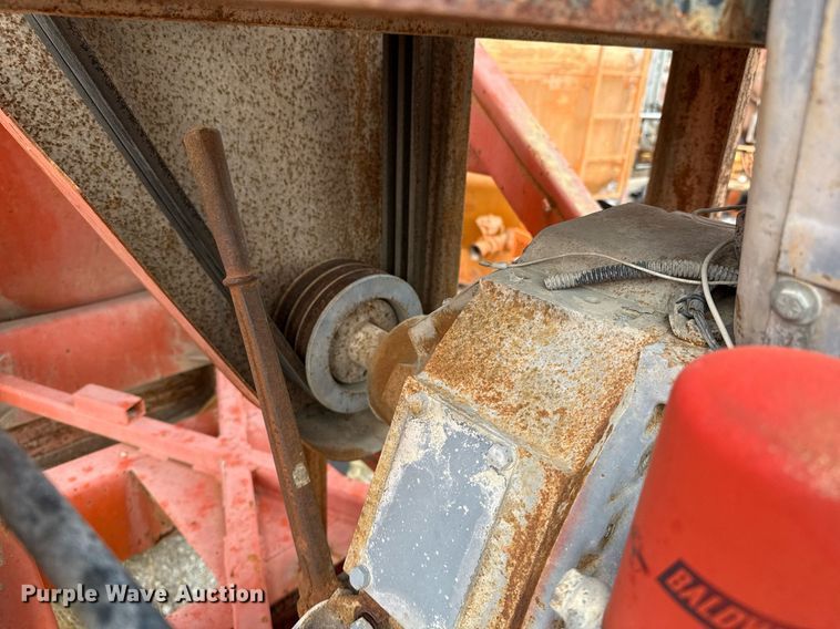 image for item DJ0898 1981 Boyd 1190 pneumatic dry bulk trailer