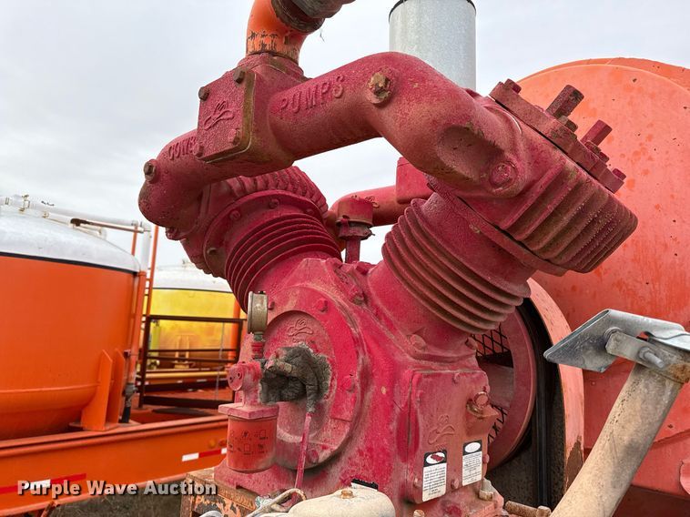 image for item DJ0898 1981 Boyd 1190 pneumatic dry bulk trailer