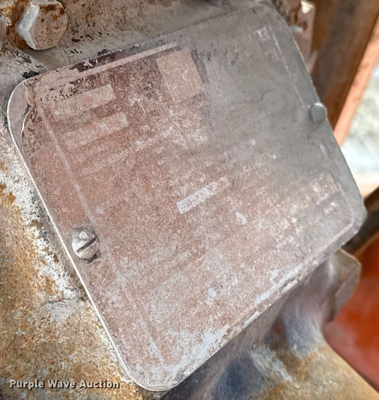 image for item DJ0898 1981 Boyd 1190 pneumatic dry bulk trailer