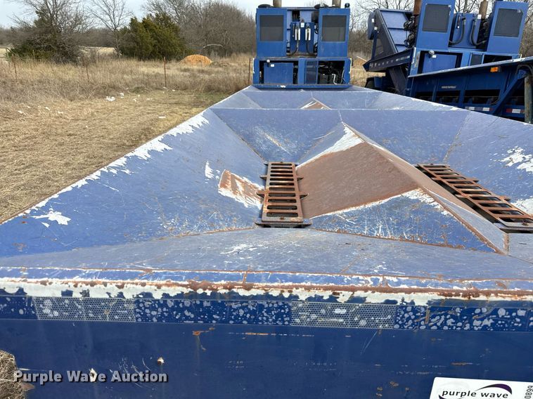 image for item DJ0899 2011 Convey-All conveyor