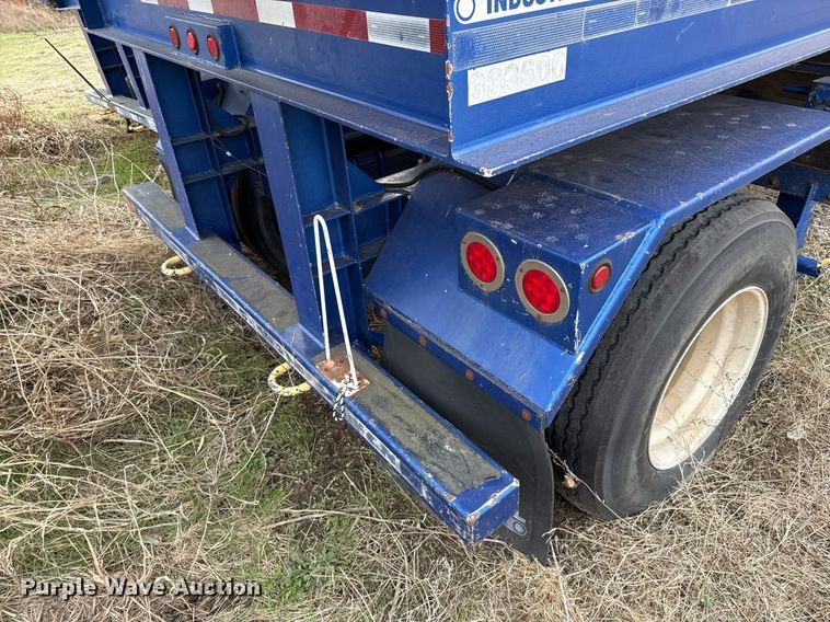 image for item DJ0899 2011 Convey-All conveyor