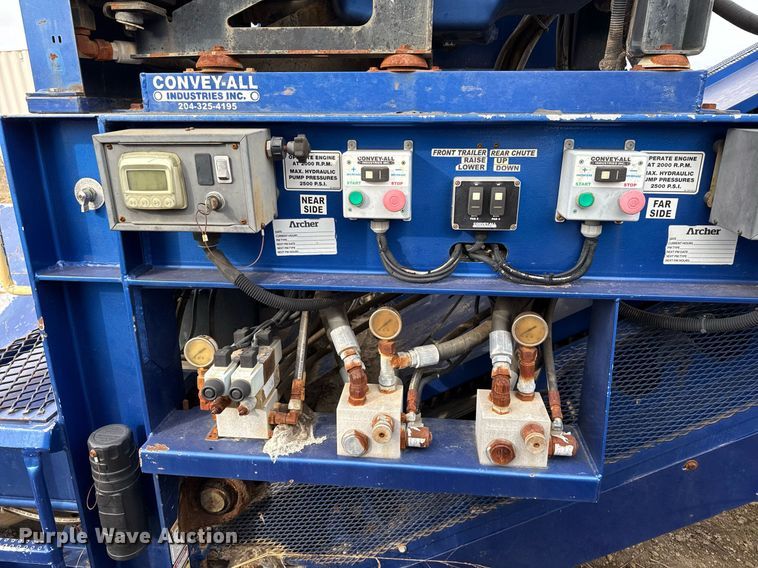 image for item DJ0899 2011 Convey-All conveyor