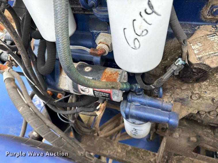 image for item DJ0899 2011 Convey-All conveyor