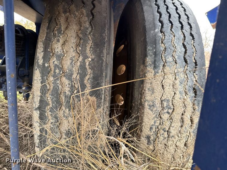 image for item DJ0899 2011 Convey-All conveyor