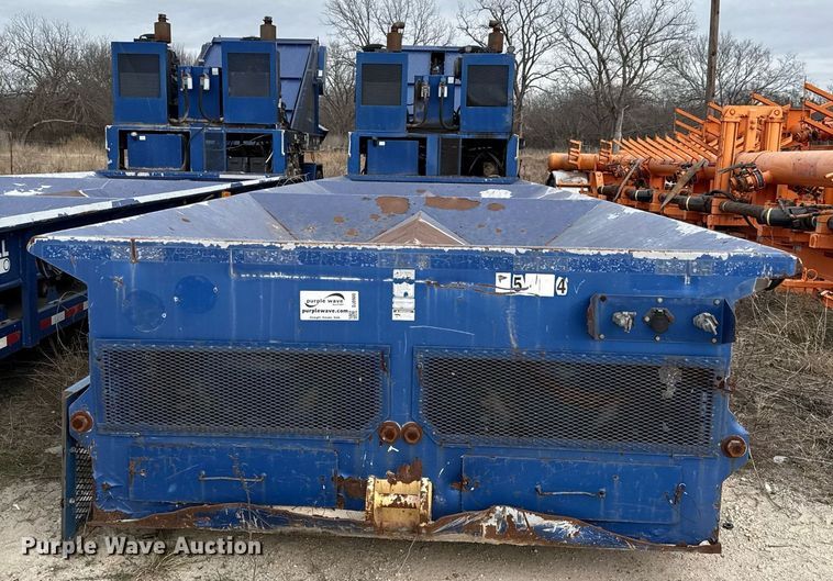 image for item DJ0900 2011 Convey-All 30