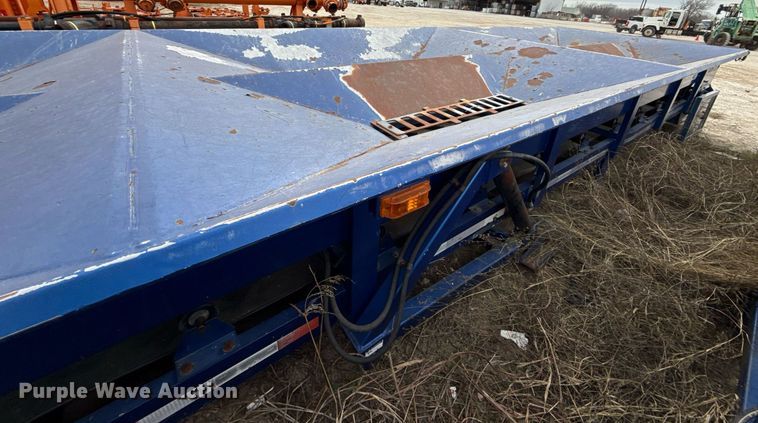 image for item DJ0900 2011 Convey-All 30