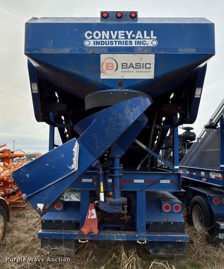 image for item DJ0900 2011 Convey-All 30