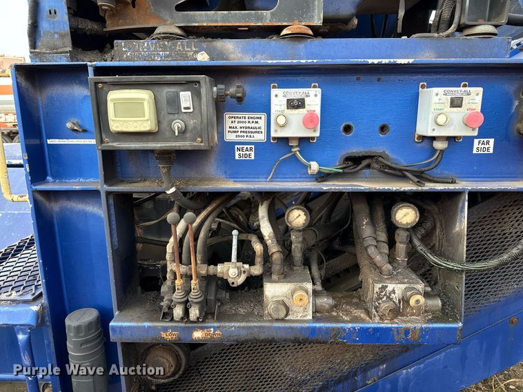 image for item DJ0900 2011 Convey-All 30