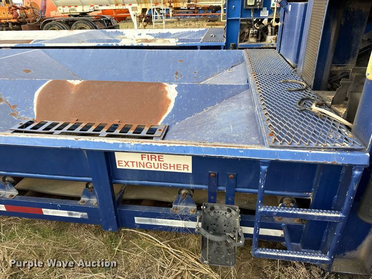 image for item DJ0900 2011 Convey-All 30