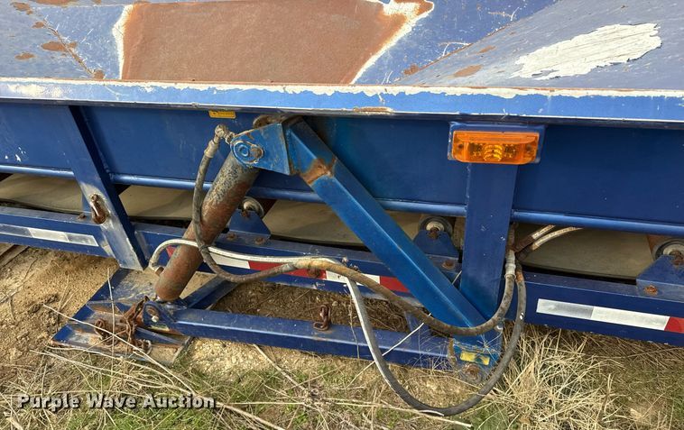 image for item DJ0900 2011 Convey-All 30