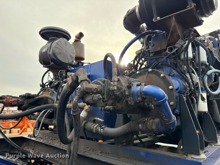 image for item DJ0900 2011 Convey-All 30