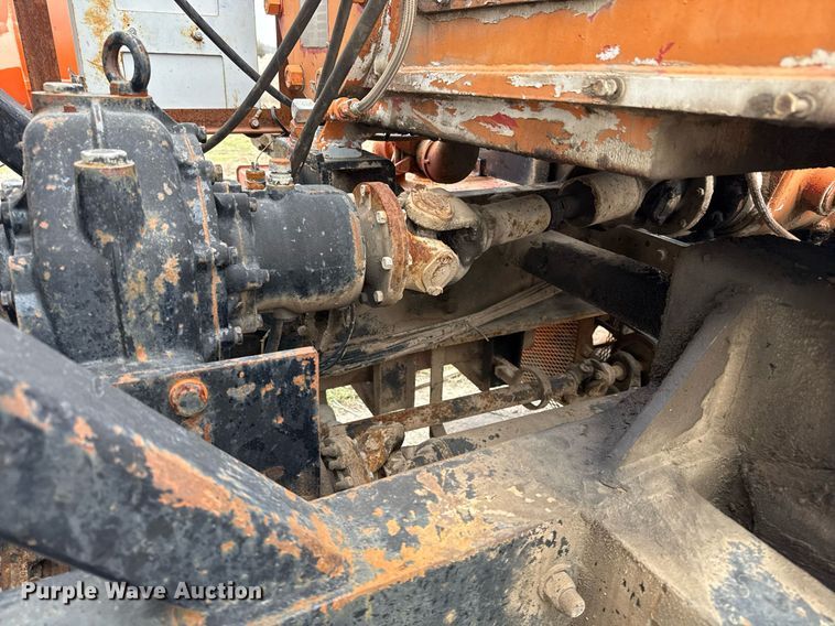 image for item DJ0902 2005 Mack CL733 kill truck