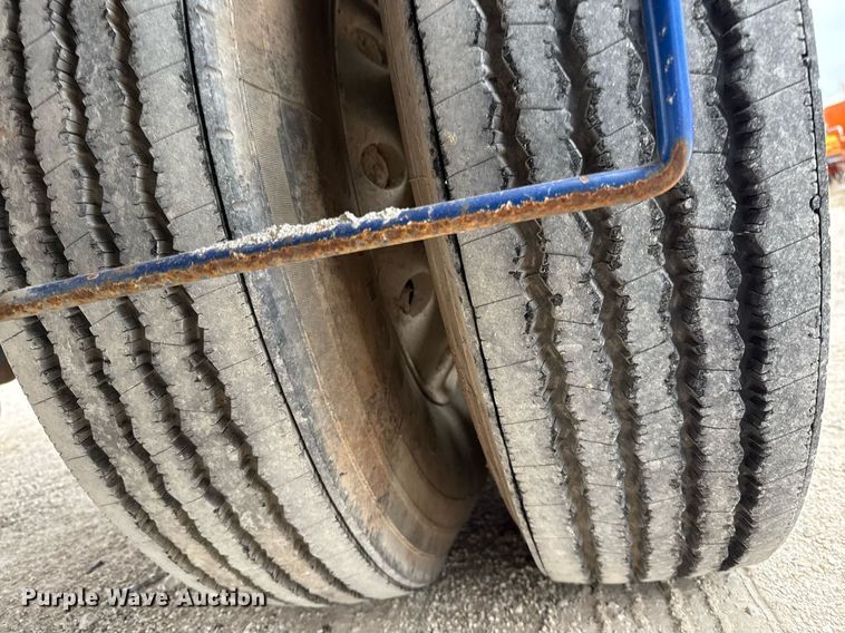 image for item DJ0903 2011 Convey-All Dualbelt-30 in conveyor