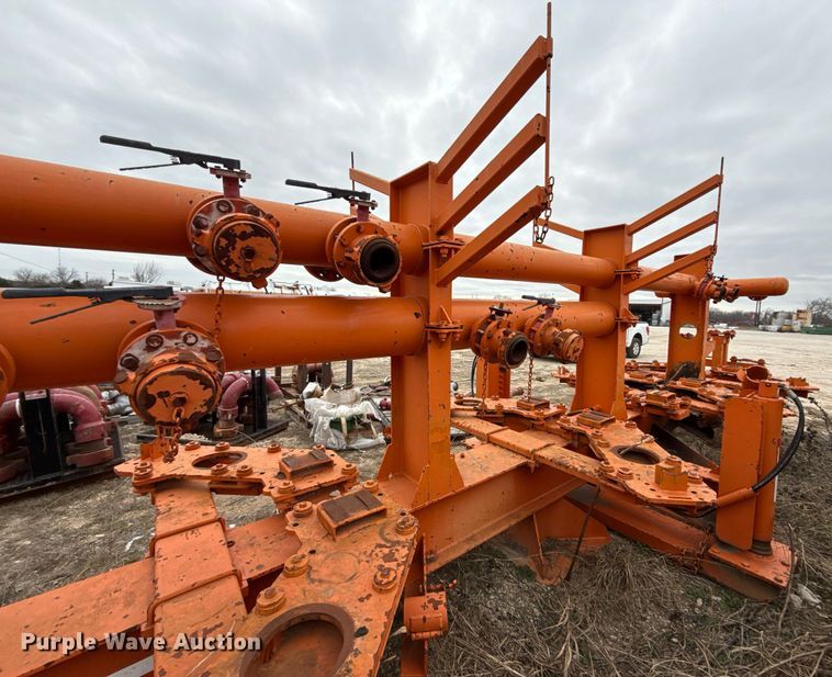 image for item DJ0906 2014 Fortune Homes Corp MTA-42S-12P-3L-001 frac manifold trailer