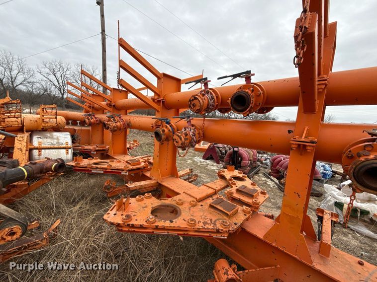 image for item DJ0906 2014 Fortune Homes Corp MTA-42S-12P-3L-001 frac manifold trailer